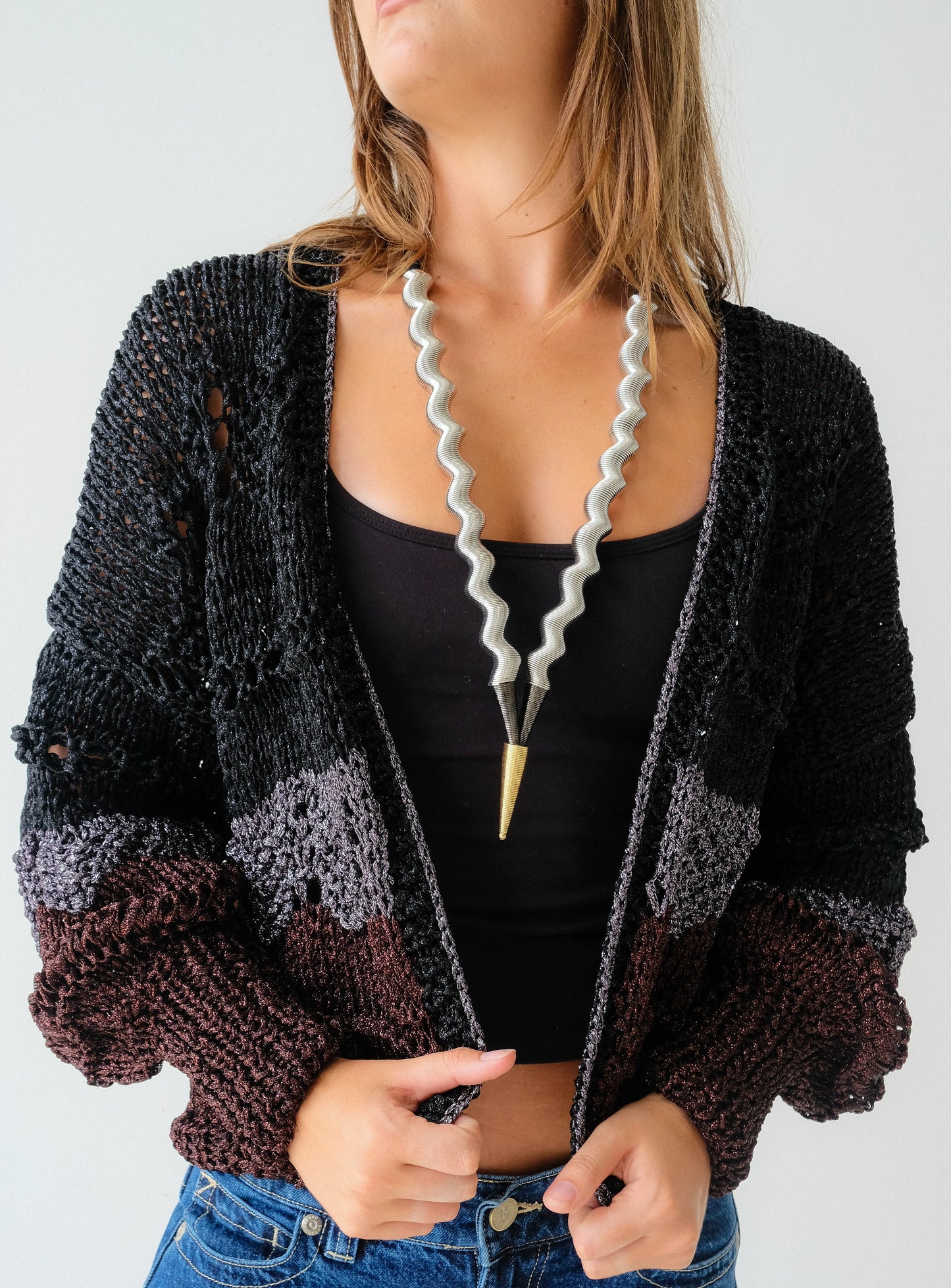 Nadia Dafri Cardi Noir