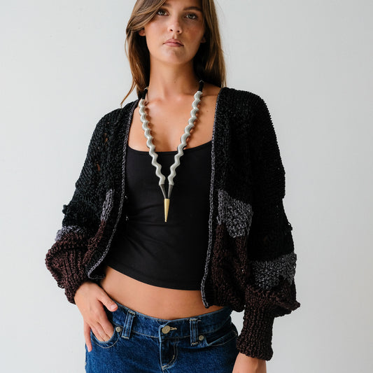 Nadia Dafri Cardi Noir