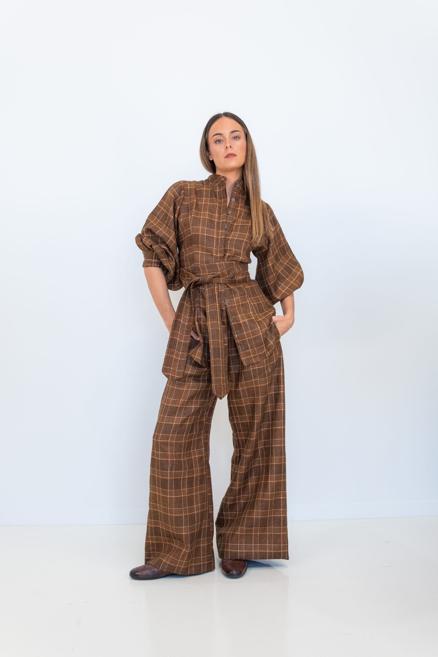 Chateau Linen Ballon Sleeve Top with belt