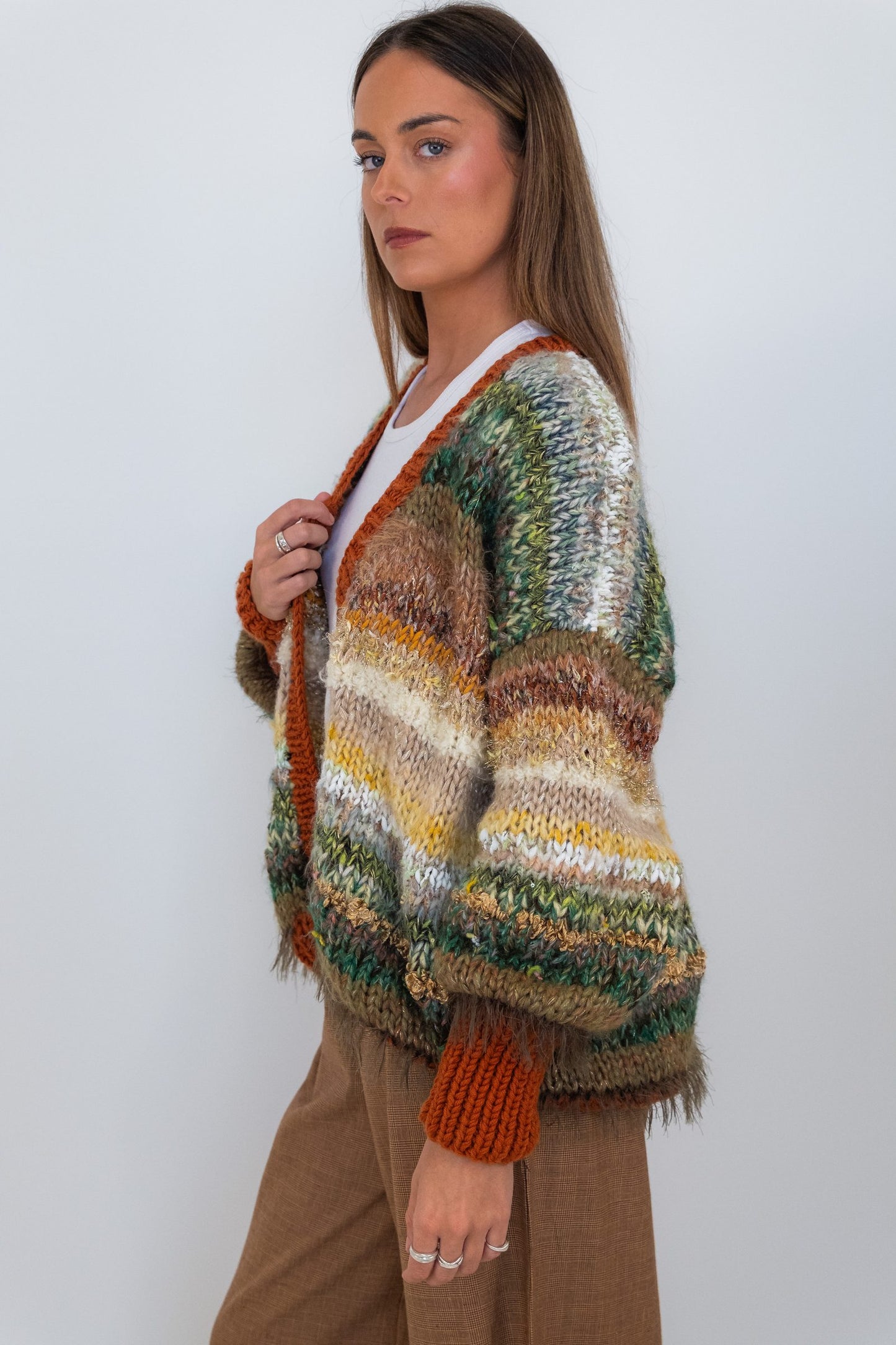 Nadia Dafri Cardi W01 Frau Frau