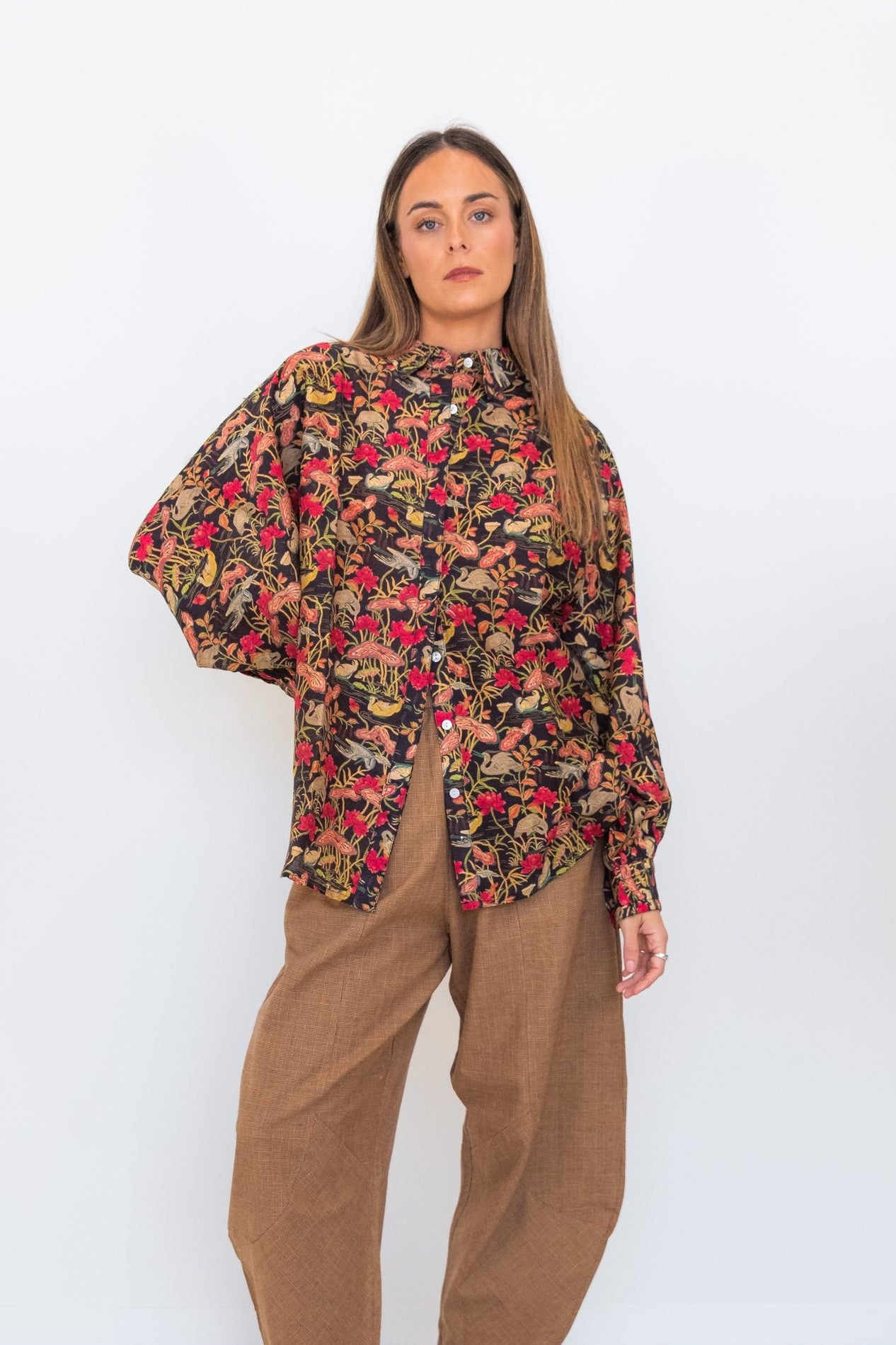 Butterfly Sleeve Shirt - Black garden