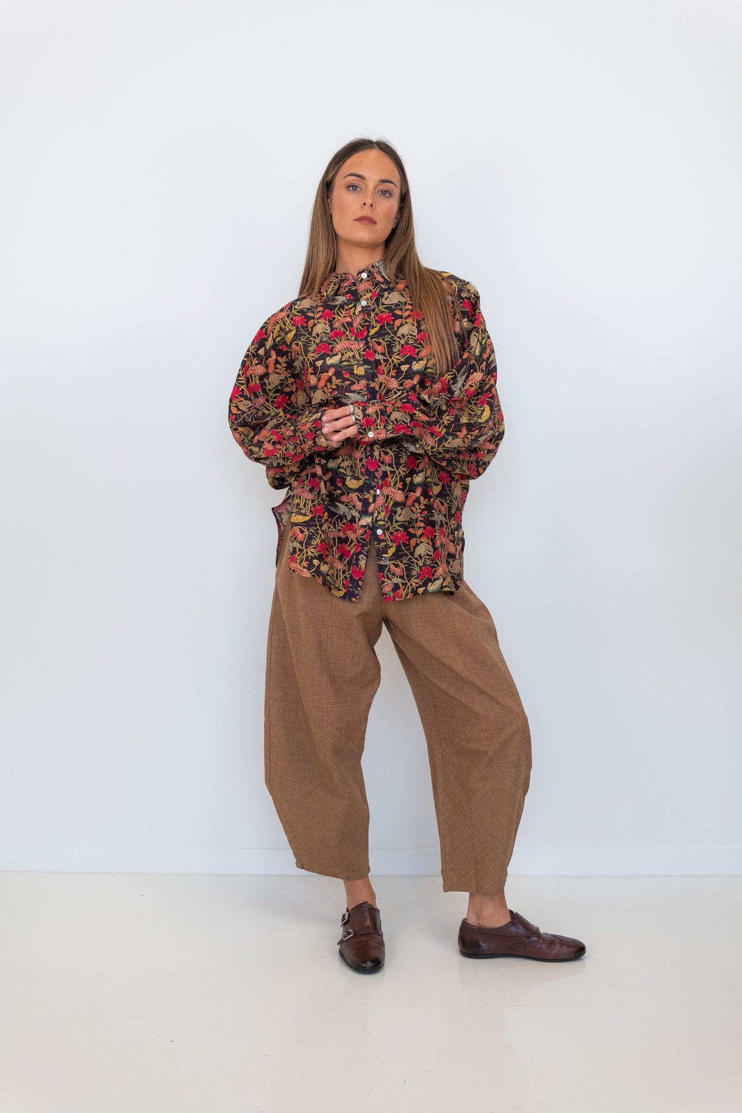 Butterfly Sleeve Shirt - Black garden