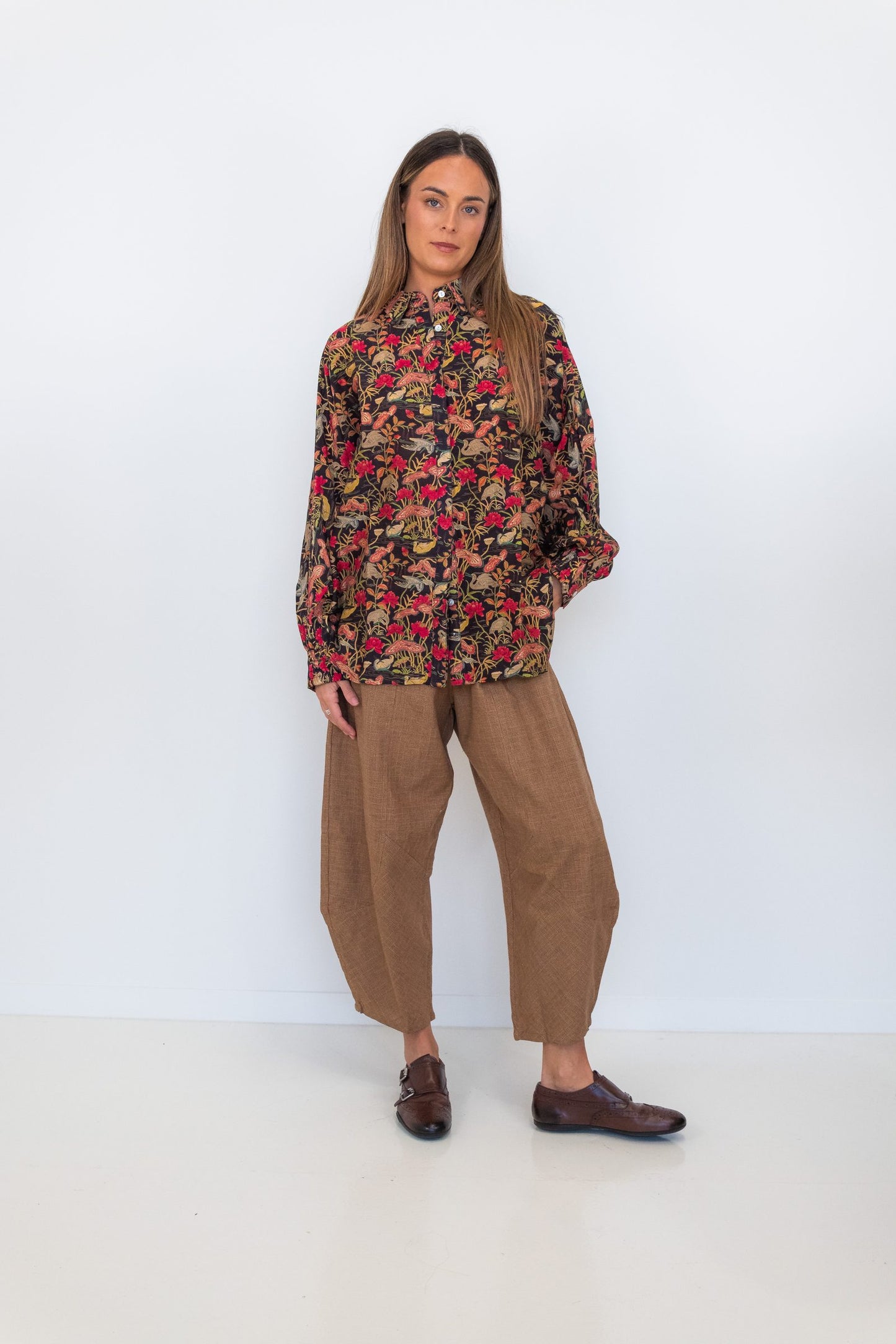Butterfly Sleeve Shirt - Black garden