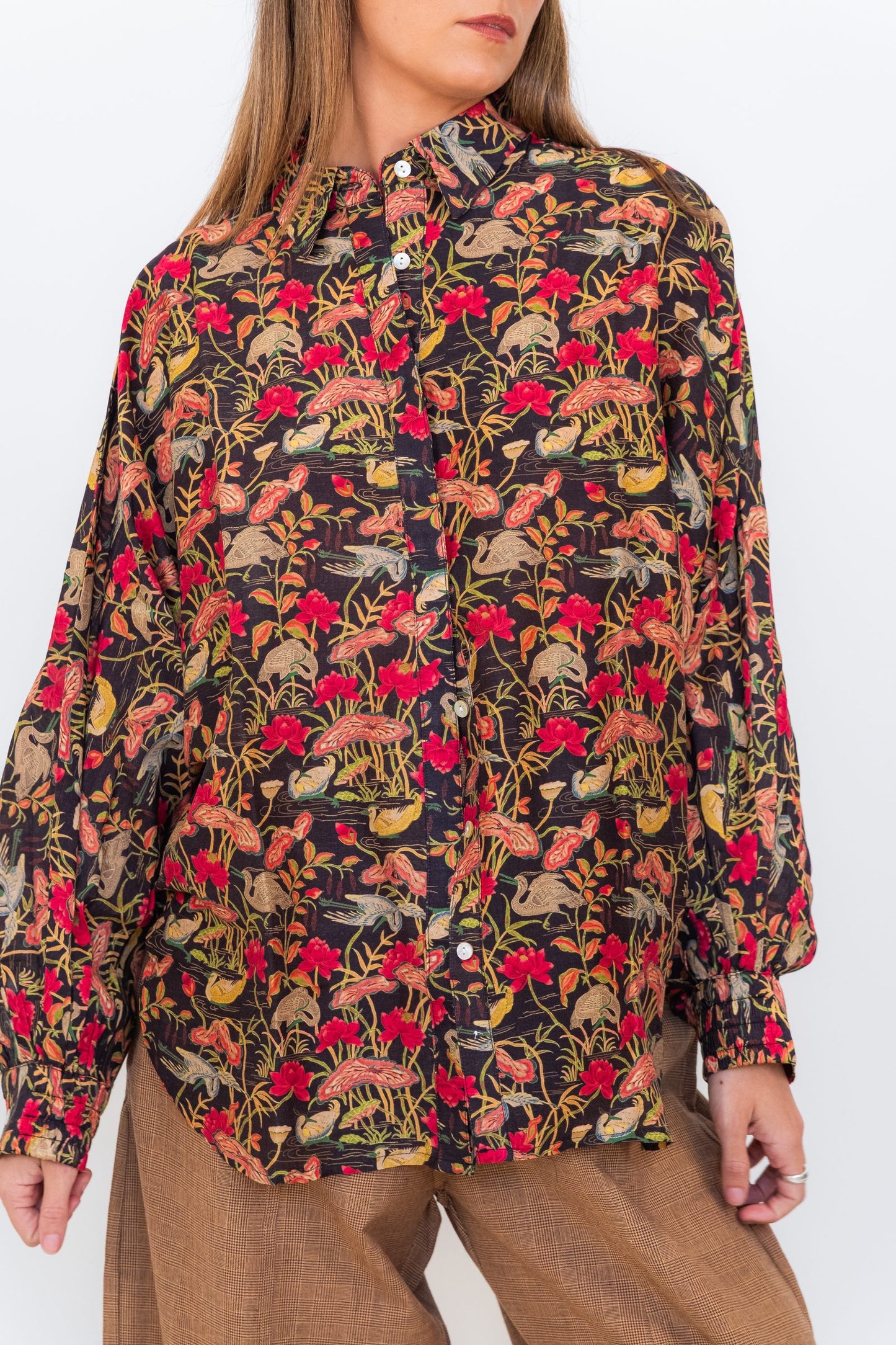 Butterfly Sleeve Shirt - Black garden